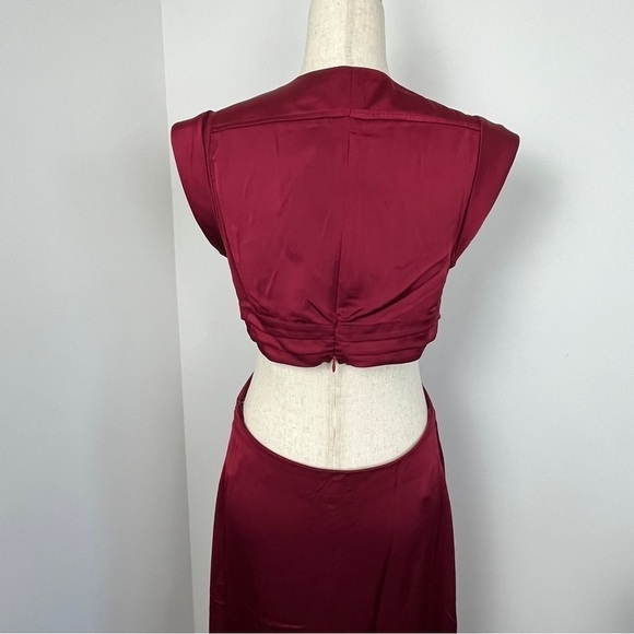 Jason Wu Alexandria Satin Midriff Cutout Midi Dress. Red. Medium. #591. NWOT - Picture 5 of 13